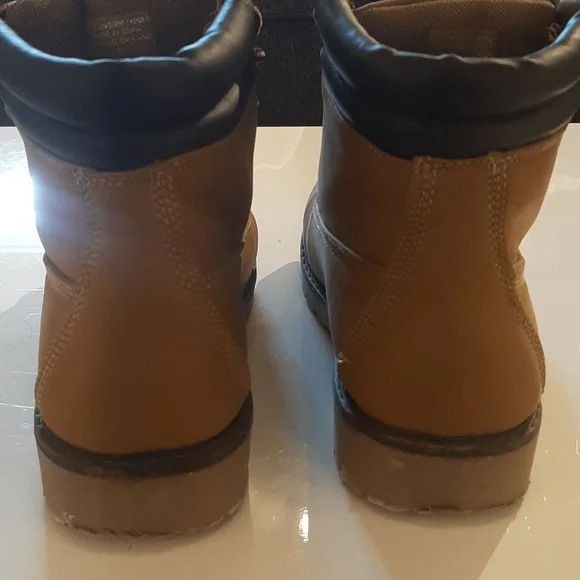 Construction booties - Picture 3 of 3